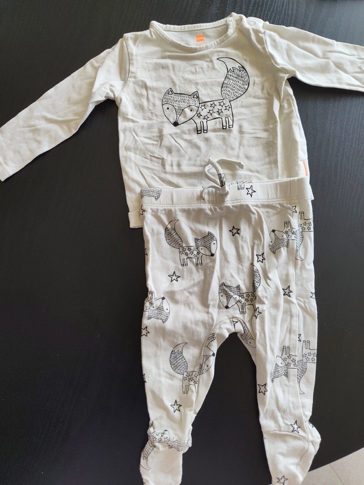 Setje t-shirt lange mouw en broek maat 56 Hema, Enfants & Bébés, Vêtements de bébé | Taille 56, Enlèvement, Ensemble