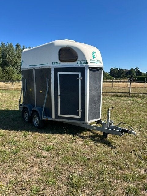 Paardentrailer, Ophalen, Gebruikt, Polyester, 2-paards trailer