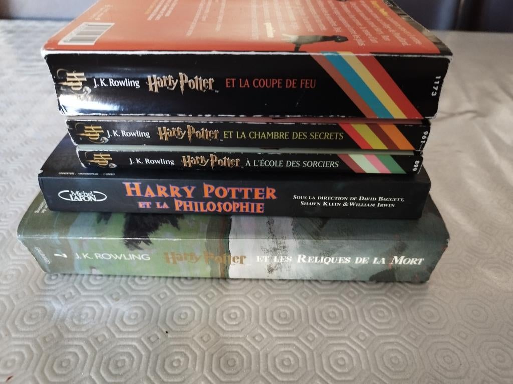 Lot de livres Harry Potter, Enlèvement