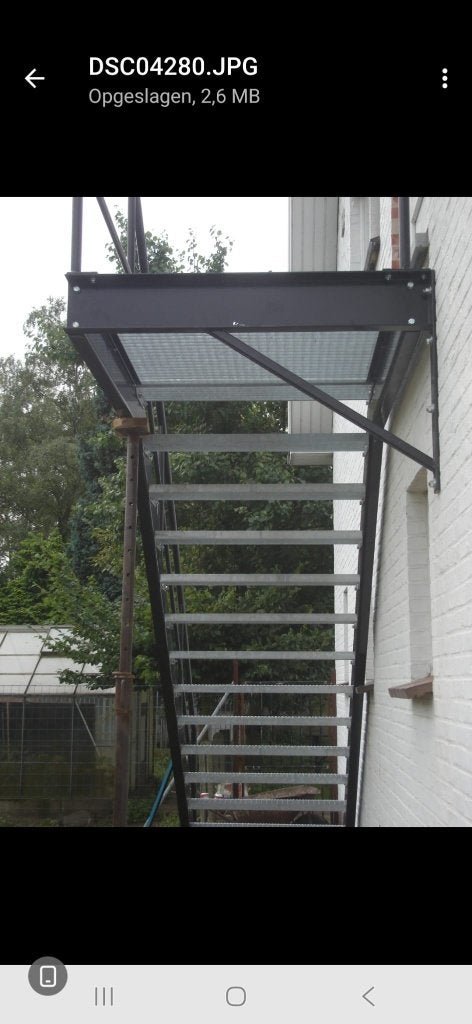 Trappen, Ophalen, Zo goed als nieuw, Trap, 2 tot 4 meter