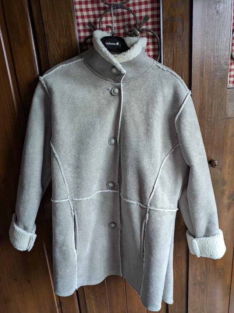 Manteau neuf hiver fourré  gris clair, Kleding | Dames, Autre, Ophalen, Nieuw