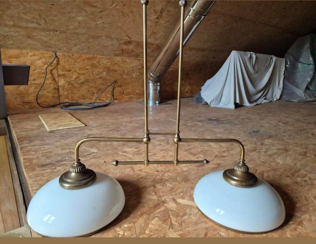 Lustre avec de magnifiques nuances de verre, Enlèvement