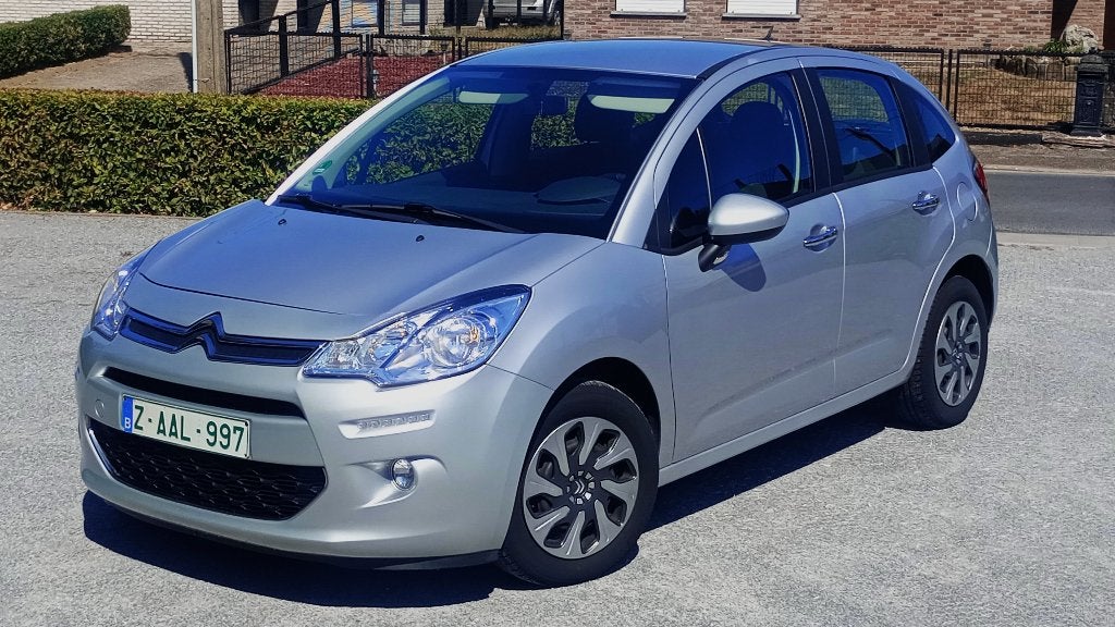 Citroen c3 1.2 benzine in heel mooie staat. Airco., Auto's, Voorwielaandrijving, Euro 5, Stof, Zwart