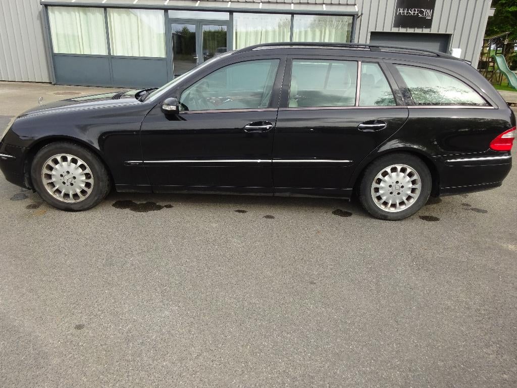 MERCEDES E 320 CDI | E 280 CDI 4 MATIC BREAK 2006, Autos, Mercedes-Benz, Cuir, Alarme, Achat, 2987 cm³