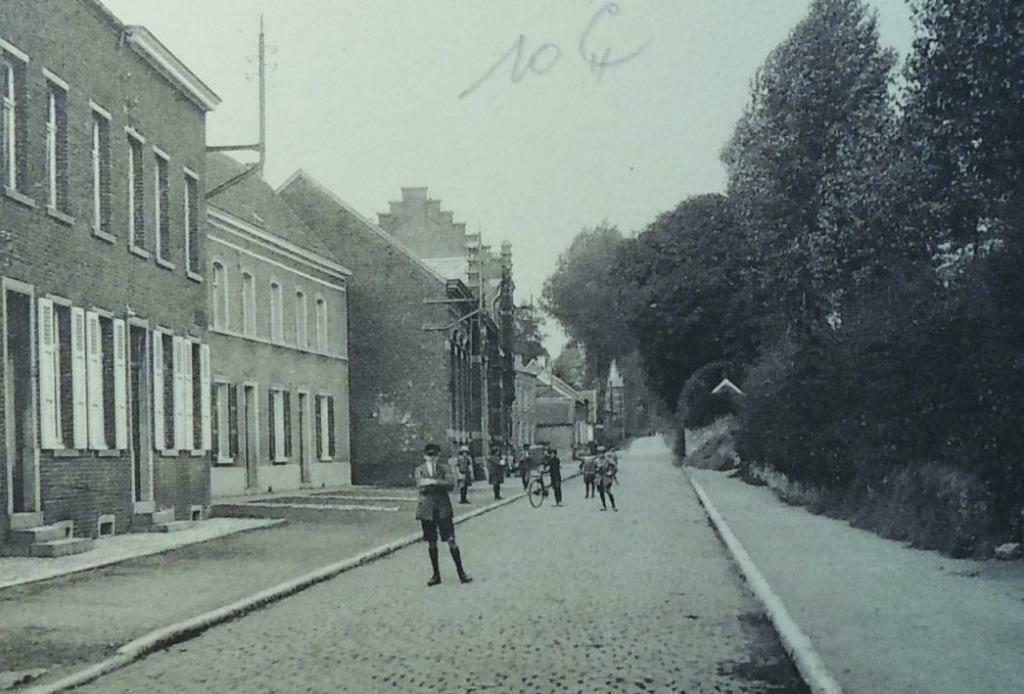 Carte Postale Feluy Quartier des Ecoles (Seneffe), Ophalen of Verzenden, Ongelopen, Henegouwen