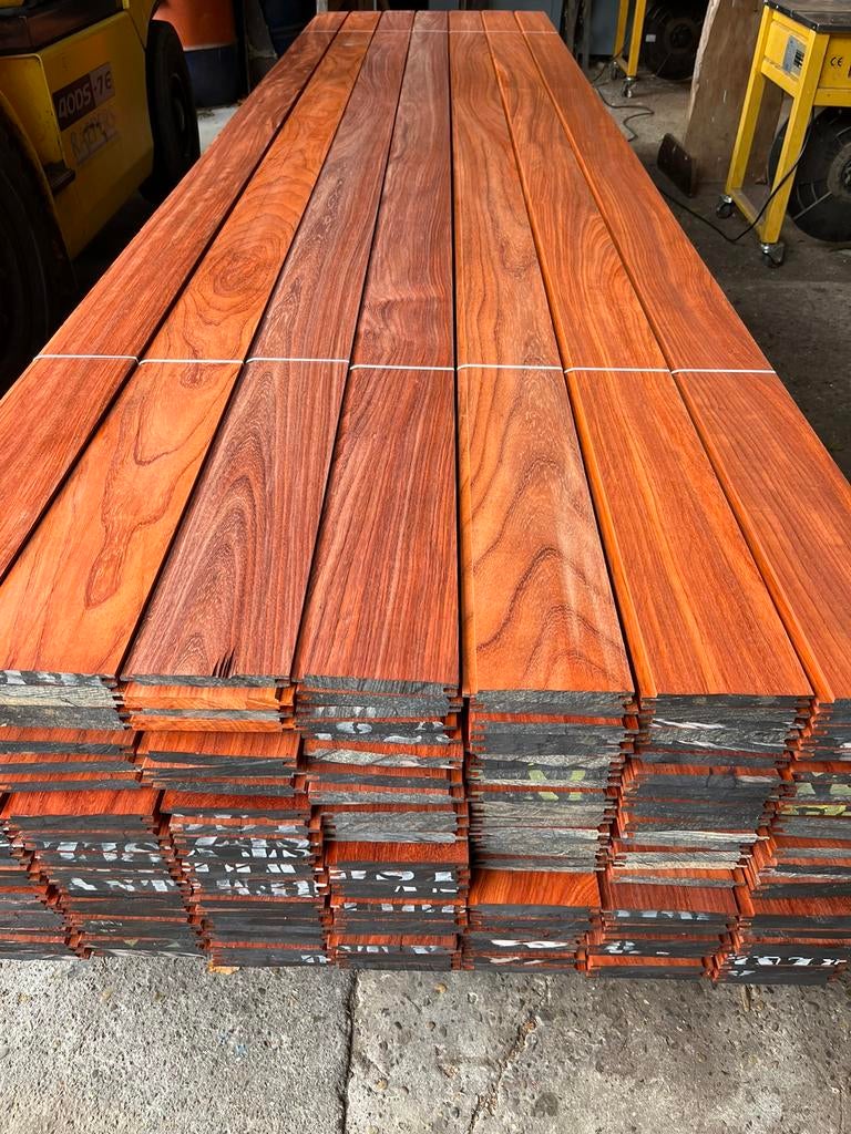 Padouk planchetten, Doe-het-zelf en Bouw, Hout en Planken, Nieuw, Plank, Overige houtsoorten, Minder dan 25 mm, Ophalen
