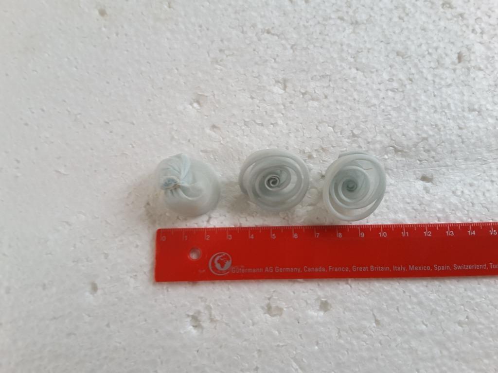 Lor de 3 petites fleurs bleu ciel 30 mm pour décoration ..., Hobby & Loisirs créatifs, Couture & Fournitures, Neuf, Enlèvement ou Envoi
