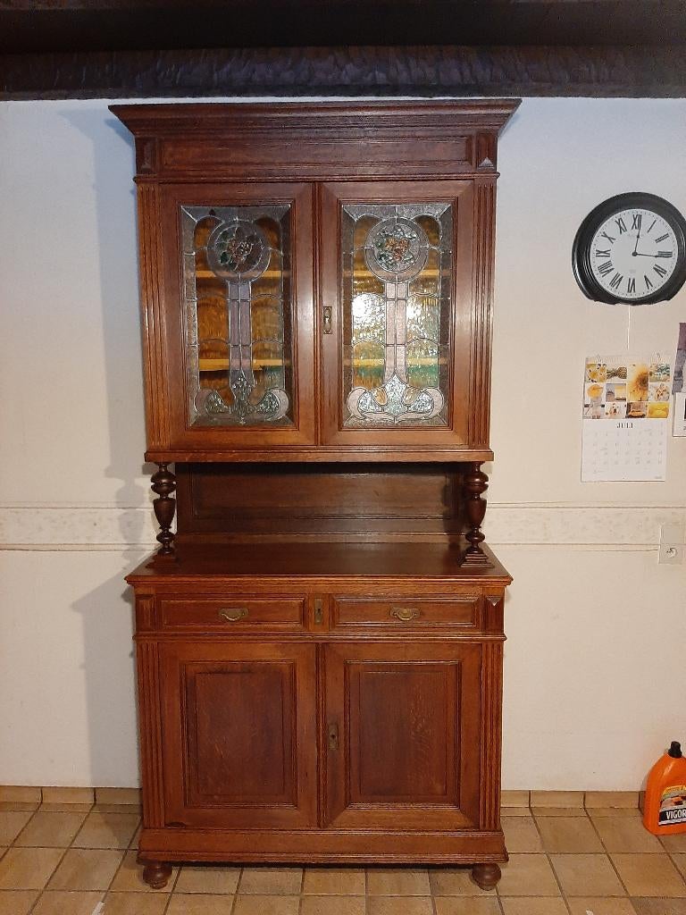 Antieke kast met glas in lood deuren., Antiek en Kunst, Ophalen