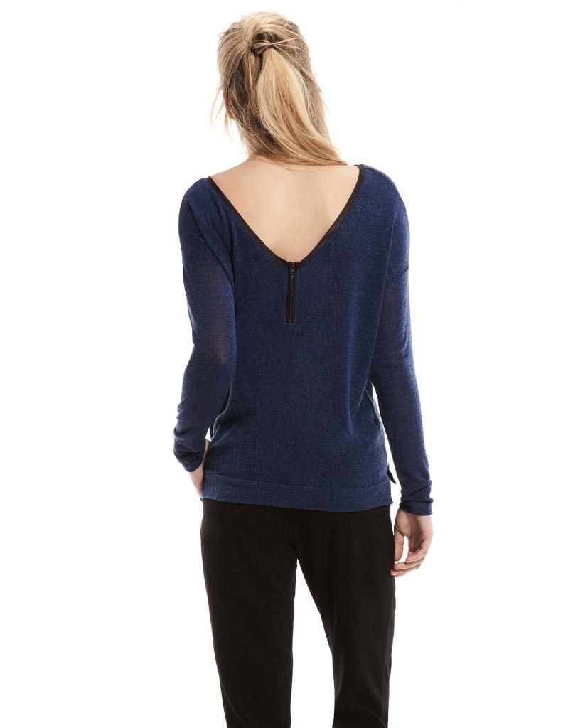 Blauwe trui van Bersha - Maat medium, Kleding | Dames, Verzenden, Blauw