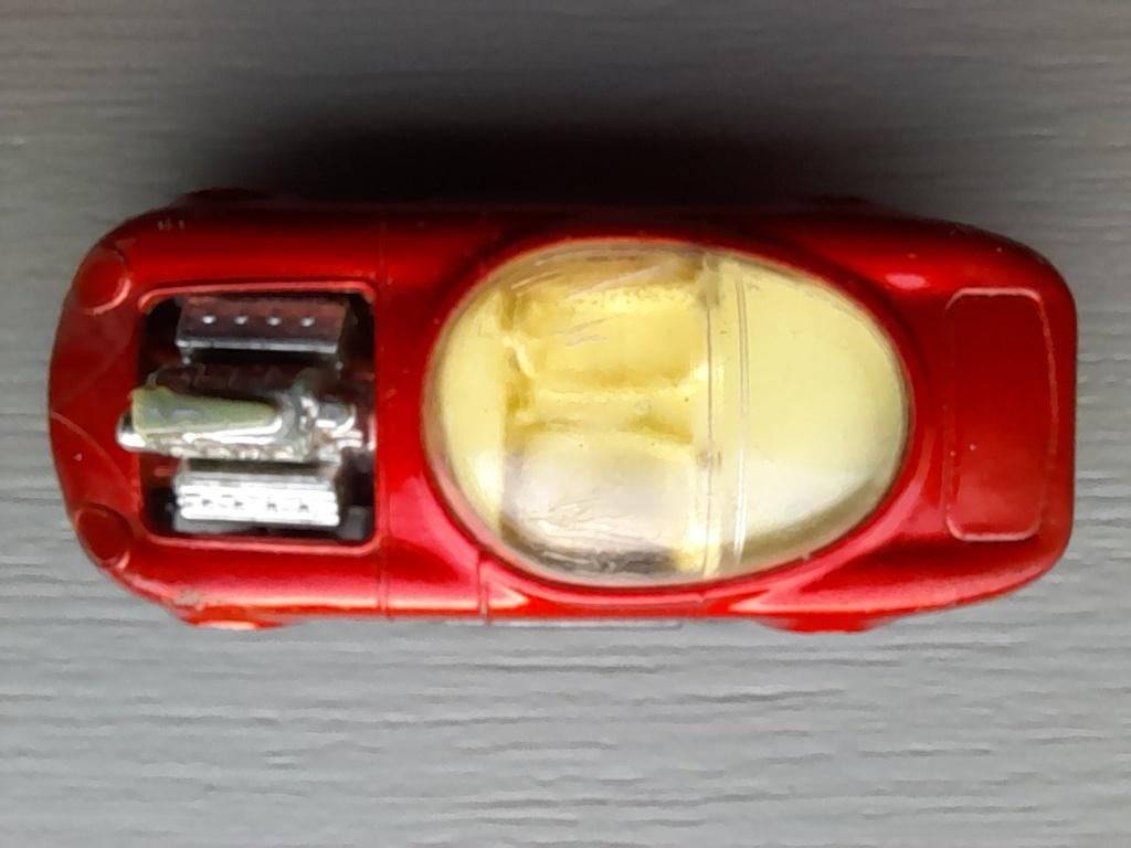 Matchbox nr. 36 Hot Rod Draguar, Ophalen