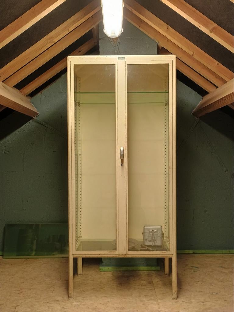Superbe vitrine médicale vintage ManuBelge Gembloux, Enlèvement
