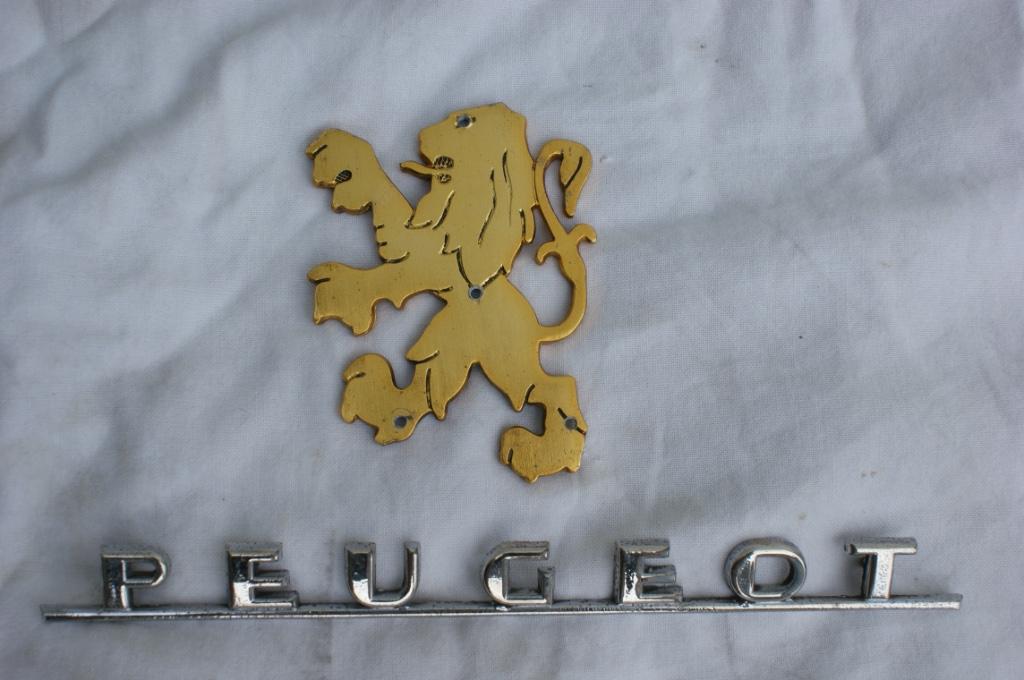 peugeot emblemen - leeuw, Ophalen of Verzenden, Gebruikt, Peugeot, Achterklep