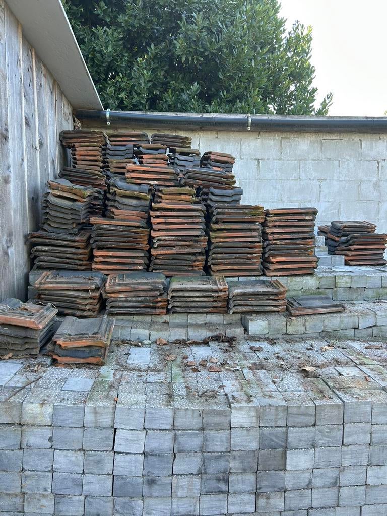 Hennuyeres dakpannen, de laatste 80, Ophalen, Gebruikt