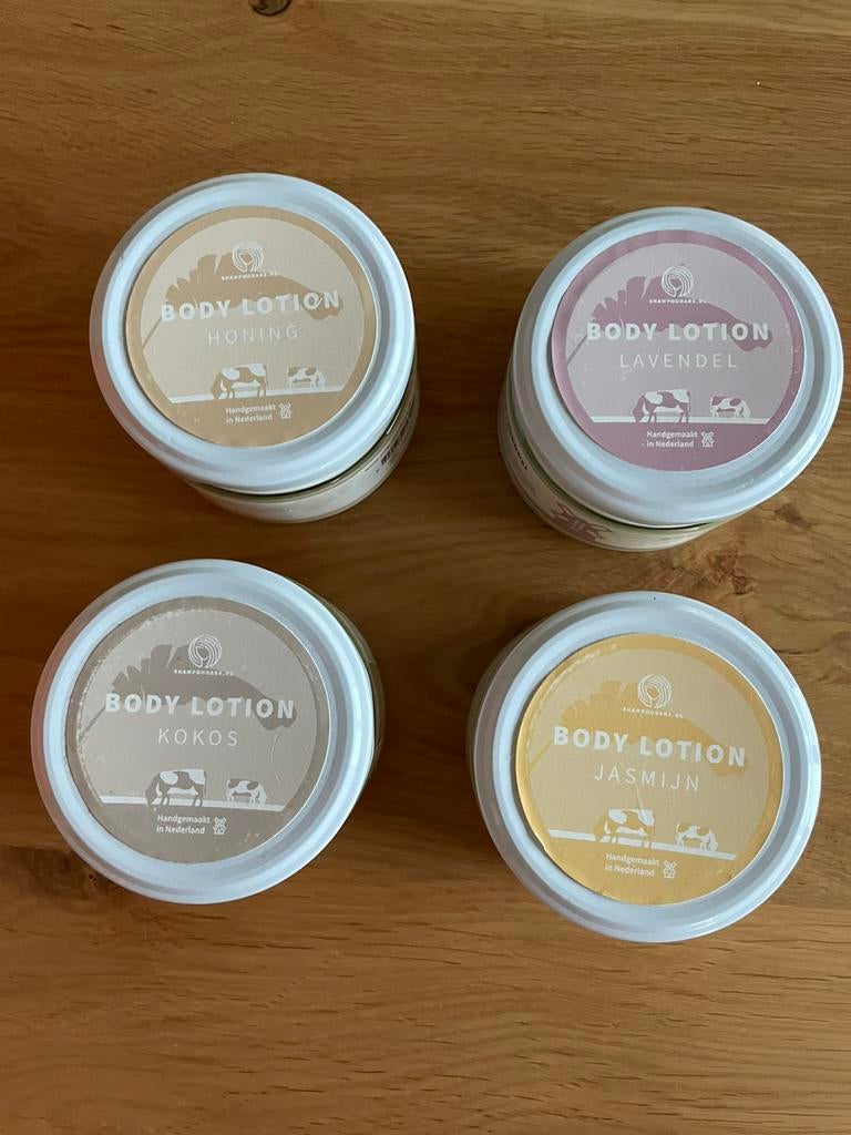 Set van 4 body lotions nieuw honing, jasmijn, lavendel,kokos, Ophalen of Verzenden, Nieuw, Bodylotion, Crème of Olie