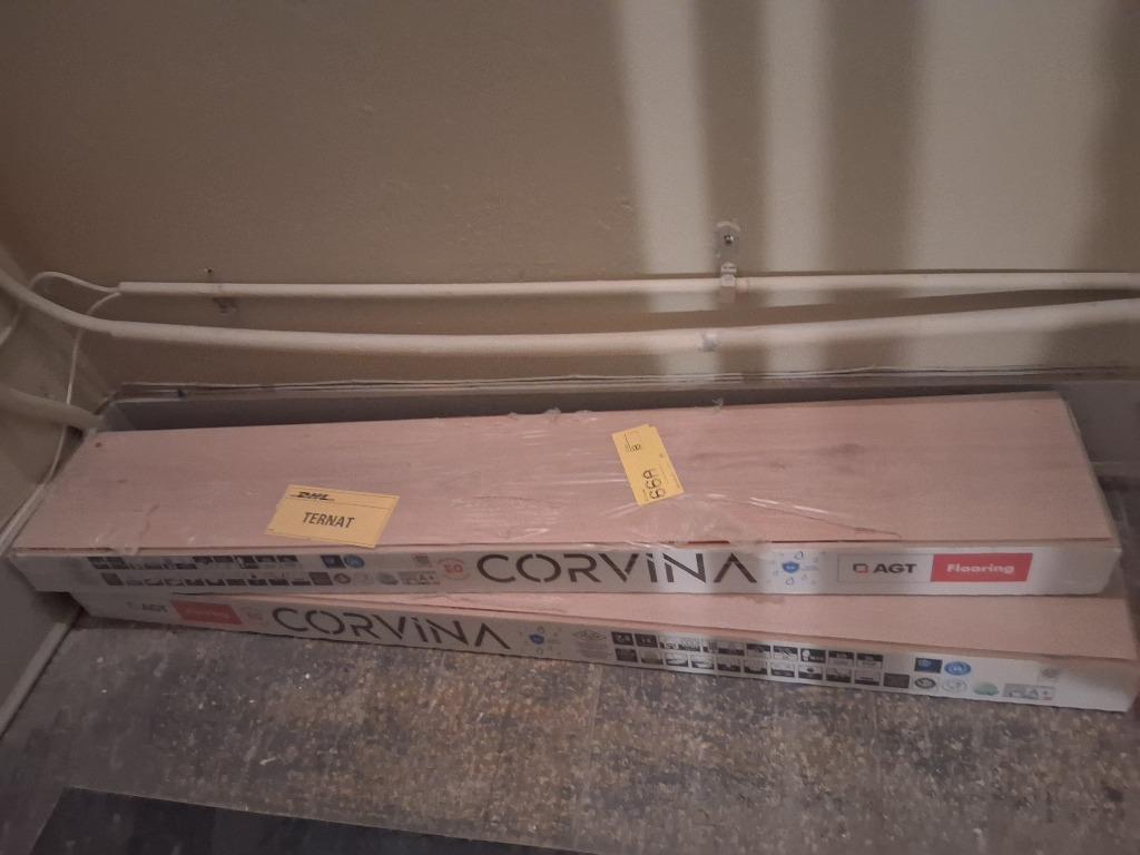 2 pakjes gelamineerd parket met houteffect - Laminaat, Doe-het-zelf en Bouw, Ophalen, Nieuw, Kunststof, Parket