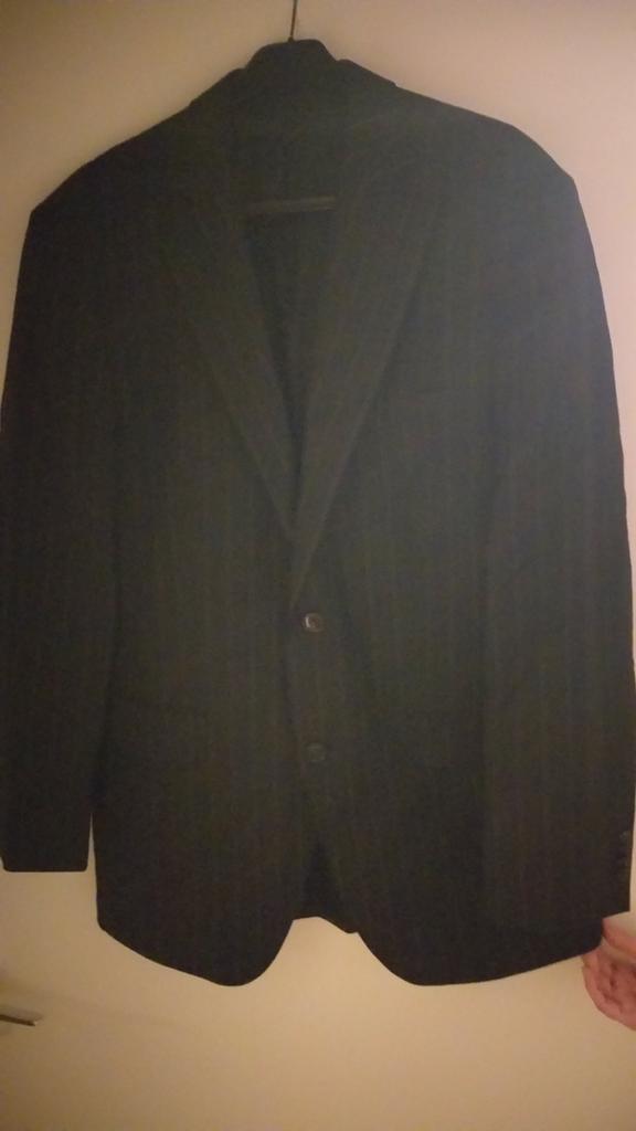 Vinted kostuum vest van BENVENUTo zwart met witte en blauwe, Kleding | Heren, Ophalen, Zo goed als nieuw, Zwart