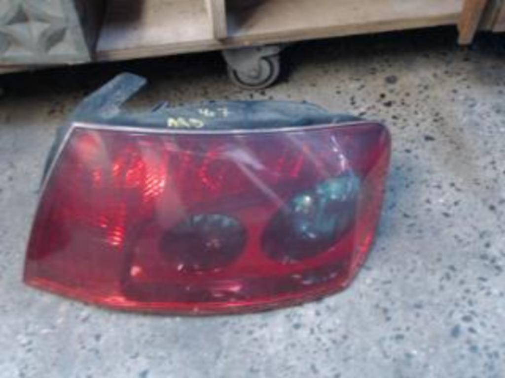 Feu arrière droit Peugeot 407 2004-2008 LP/14102, Enlèvement ou Envoi, Utilisé, Peugeot