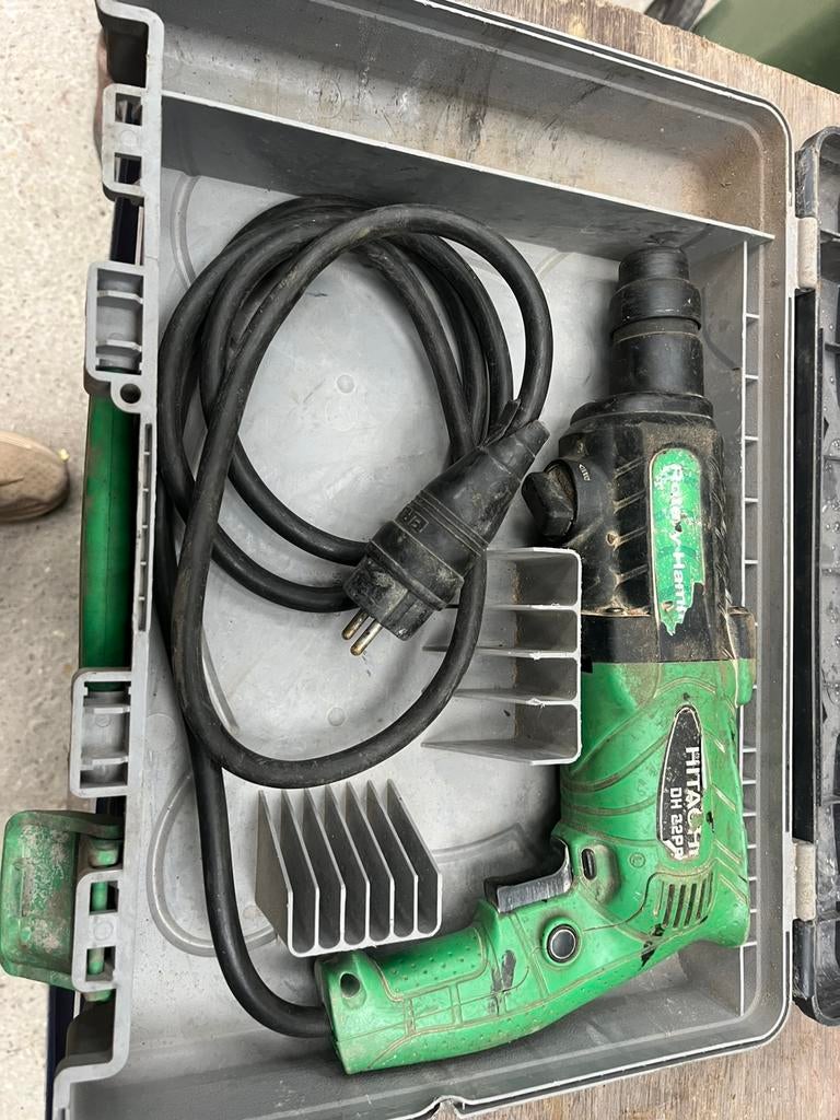 Hitachi boorhamer.Dh22pb. 220v, 600 watts ou plus, Mécanisme de percussion, Enlèvement, Utilisé