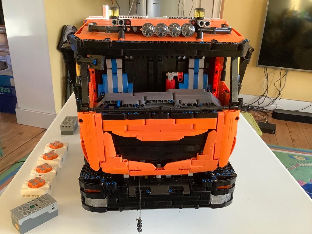 Moc technique 8x8 camion benne, Neuf, Ensemble complet