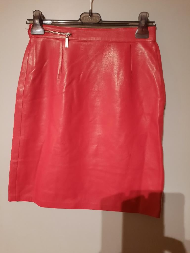 Manigance rood lederen rok, Kleding | Dames, Rokken, Maat 38/40 (M), Ophalen of Verzenden, Zo goed als nieuw, Manigance