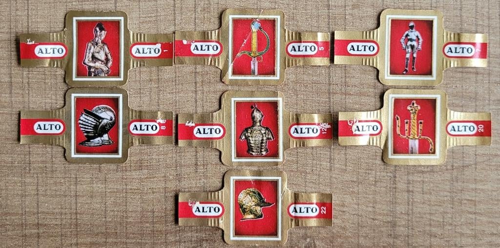 7 oude sigarenbandjes reeks Armadura, Ophalen of Verzenden, Gebruikt, Sigarenbandjes