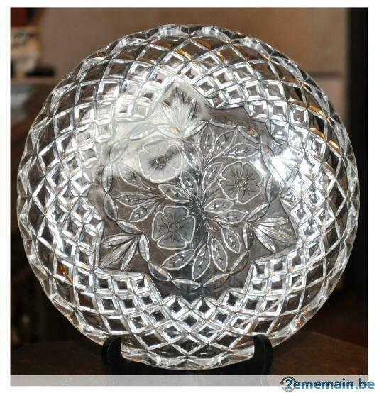 plat a tarte en verre bouquet central, Enlèvement ou Envoi