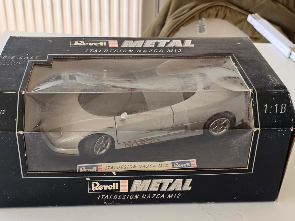 Revell Italdesign Nazca M12 1:18 Scale Die-Cast w/Plastic Pa, Hobby & Loisirs créatifs, Voitures miniatures | 1:18, Enlèvement ou Envoi