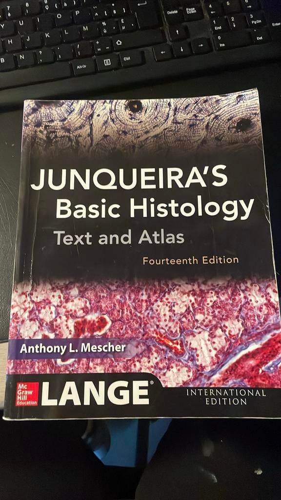 junqueira’s basic histology 14th edition, Ophalen of Verzenden, Zo goed als nieuw