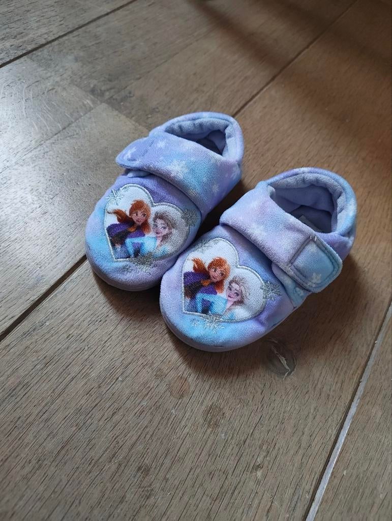 Pantoffels Frozen Elsa Anna size 9 (3-4 jaar), Ophalen, Gebruikt, Disney Frozen, Jongen of Meisje
