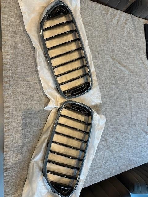Grille de rein d'origine BMW 5 F11, Enlèvement, Neuf, Avant, BMW