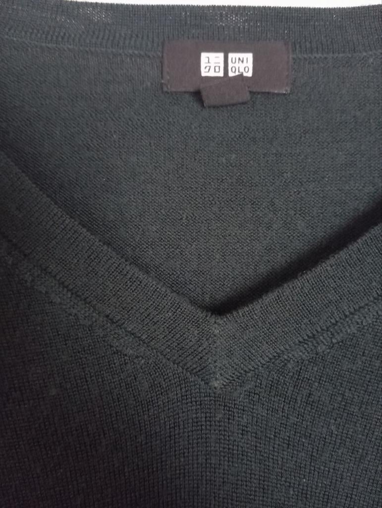 Uniqlo donkergroene V-hals in wol, maat: XL, Ophalen of Verzenden, Maat 56/58 (XL)