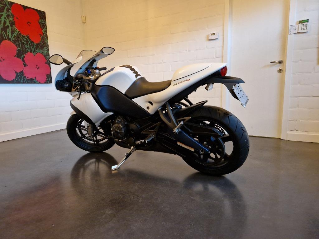motoren, Motoren, 2 cilinders, Motorrijbewijs A, 1125 cc, Meer dan 35 kW