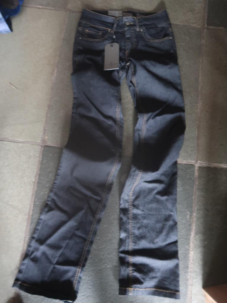 Pantalon en jean Vero Moda W26L34 neuf avec étiquette, Neuf, Enlèvement ou Envoi, Vero Moda, Longs