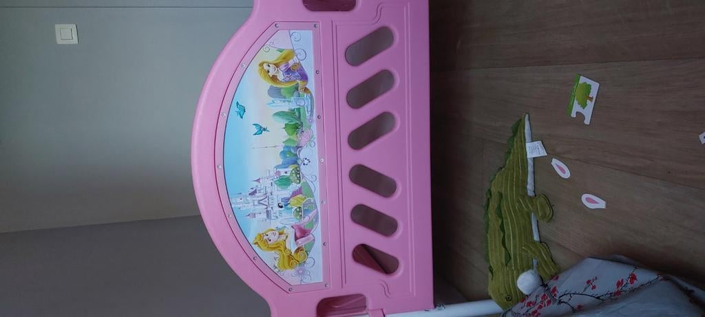 Lit princesse pour petite fille en état impeccable., Enlèvement, Comme neuf