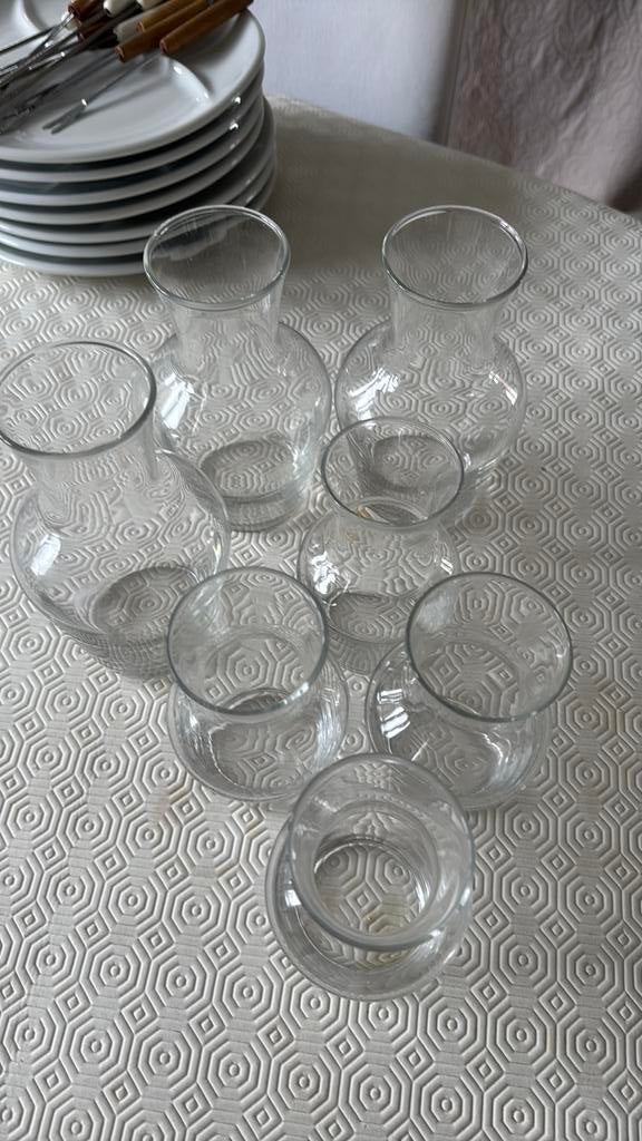Kleine bloemenvaasjes of voor jus d’orange, Ophalen, Zo goed als nieuw