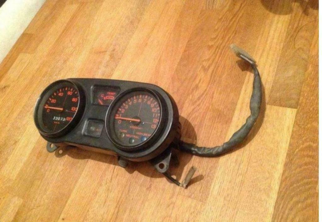 compteur/compte tours / tachymètre Honda NSR, Enlèvement