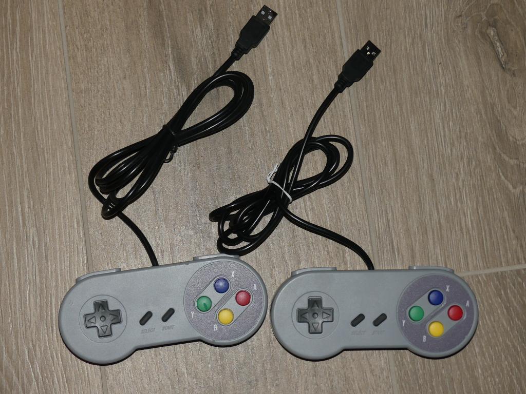 Manette de jeu Super Nintendo NES, Enlèvement ou Envoi, 2 joueurs, À partir de 7 ans, Aventure et Action