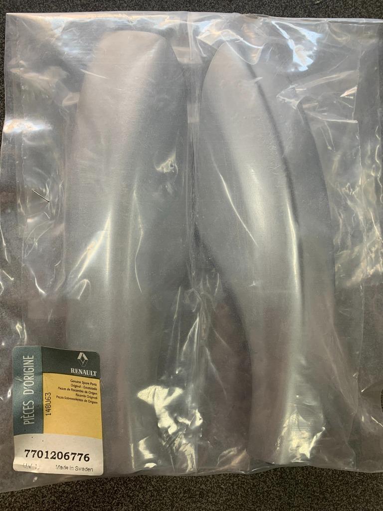 Renault laguna dakdrager plastic kapjes, Auto-onderdelen, Ophalen, Nieuw, Renault
