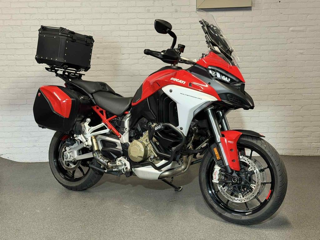 Ducati - multistrada v4s travel-radar pack -arrow exhaust, Motoren, Handvatverwarming, 4 cilinders, Motorrijbewijs A, Bedrijf