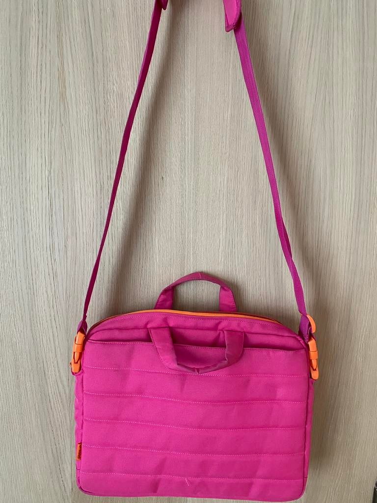 Laptop tas voor 14 inch of tabletten, Computers en Software, Laptoptassen, Zo goed als nieuw, Aktetas, 14 inch, Ophalen of Verzenden