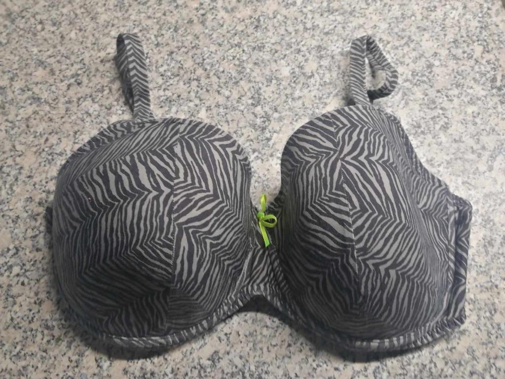 Bh zwart/grijs merk prima donna – eu 70 e – etiket eruit gek, Prima Donna, Enlèvement ou Envoi, Noir, Soutien-gorge