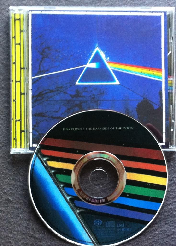 PINK FLOYD - The dark side of the moon ( SACD ), Cd's en Dvd's, Cd's | Rock, Zo goed als nieuw, Poprock, Ophalen of Verzenden