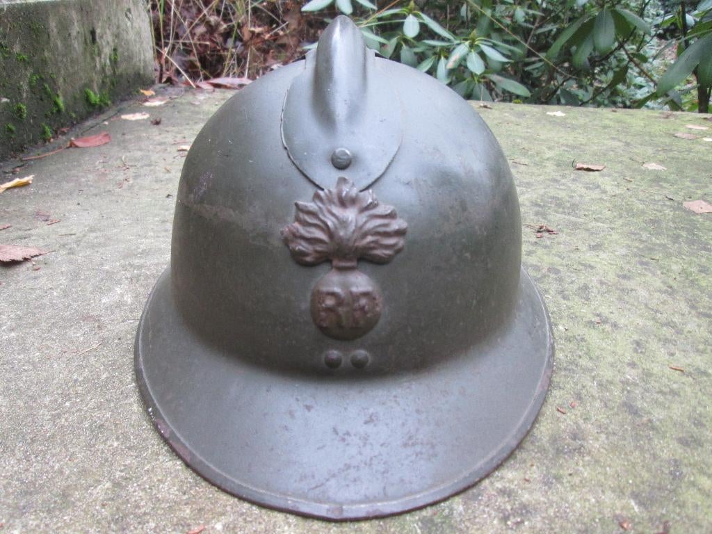 Franse helm M/26 met 1e model infanterie embleem., Ophalen of Verzenden