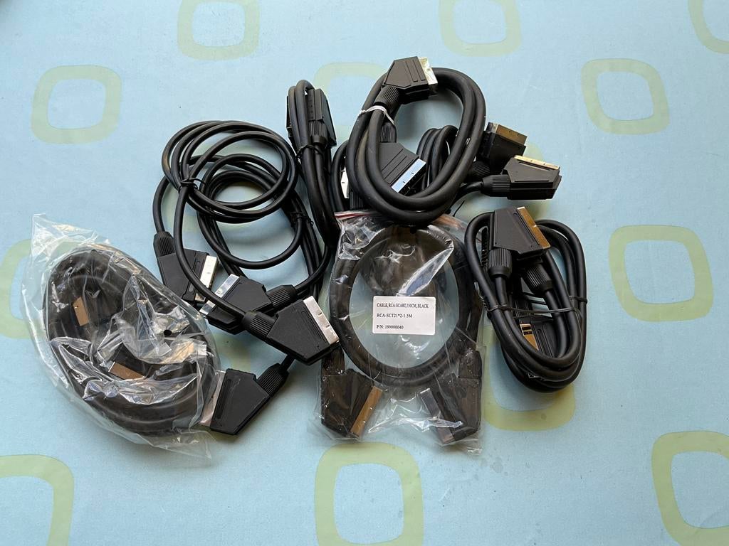 Scart kabels nieuw 10 stuks, Ophalen of Verzenden, Zo goed als nieuw