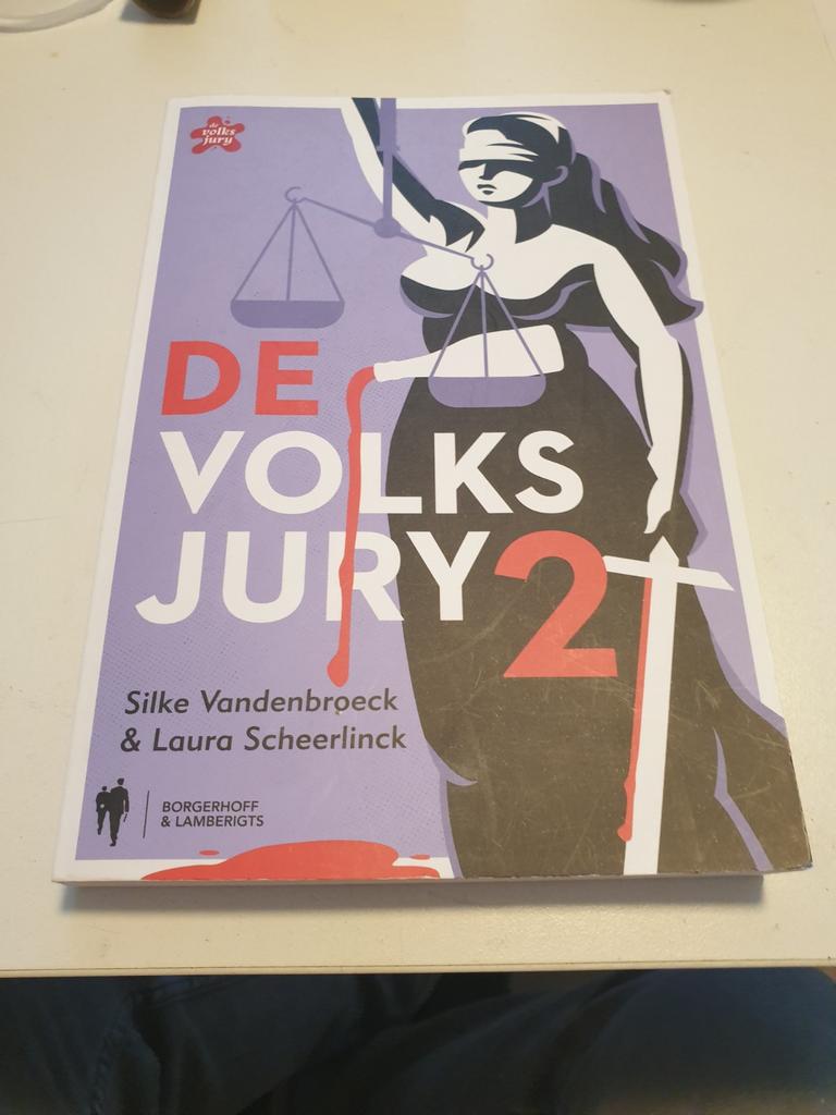 Laura Scheerlinck & Silke Vandenbroeck  DE VOLKSJURY DEEL 2, Boeken, Ophalen of Verzenden, Zo goed als nieuw, Laura Scheerlinck; Silke Vandenbroeck