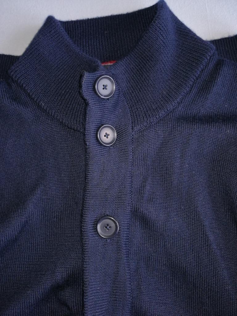 cardigan trui heren met knopen upper east 100% wol   nieuw, Ophalen of Verzenden, Zo goed als nieuw, Blauw