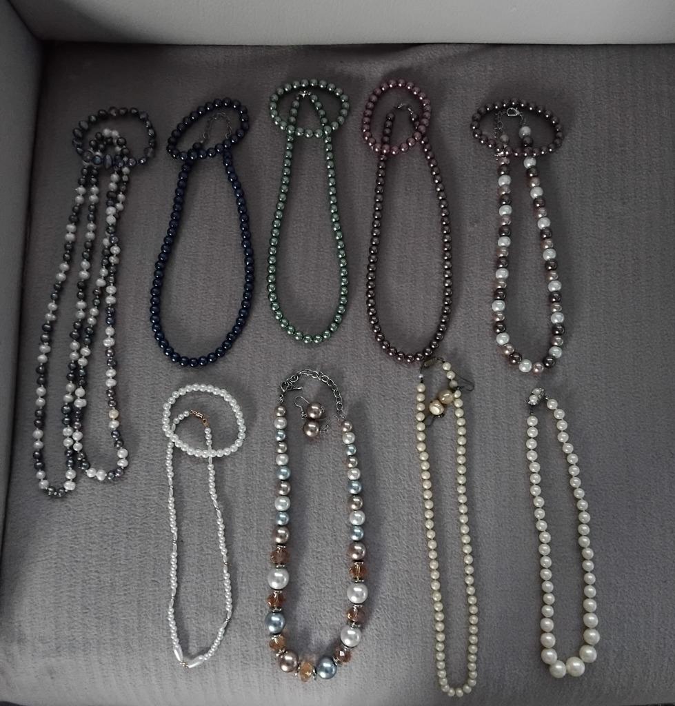 Uit te kiezen: kettingen met armbanden of oorstekers., Bijoux, Sacs & Beauté, Colliers, Enlèvement ou Envoi, Comme neuf, Autres couleurs