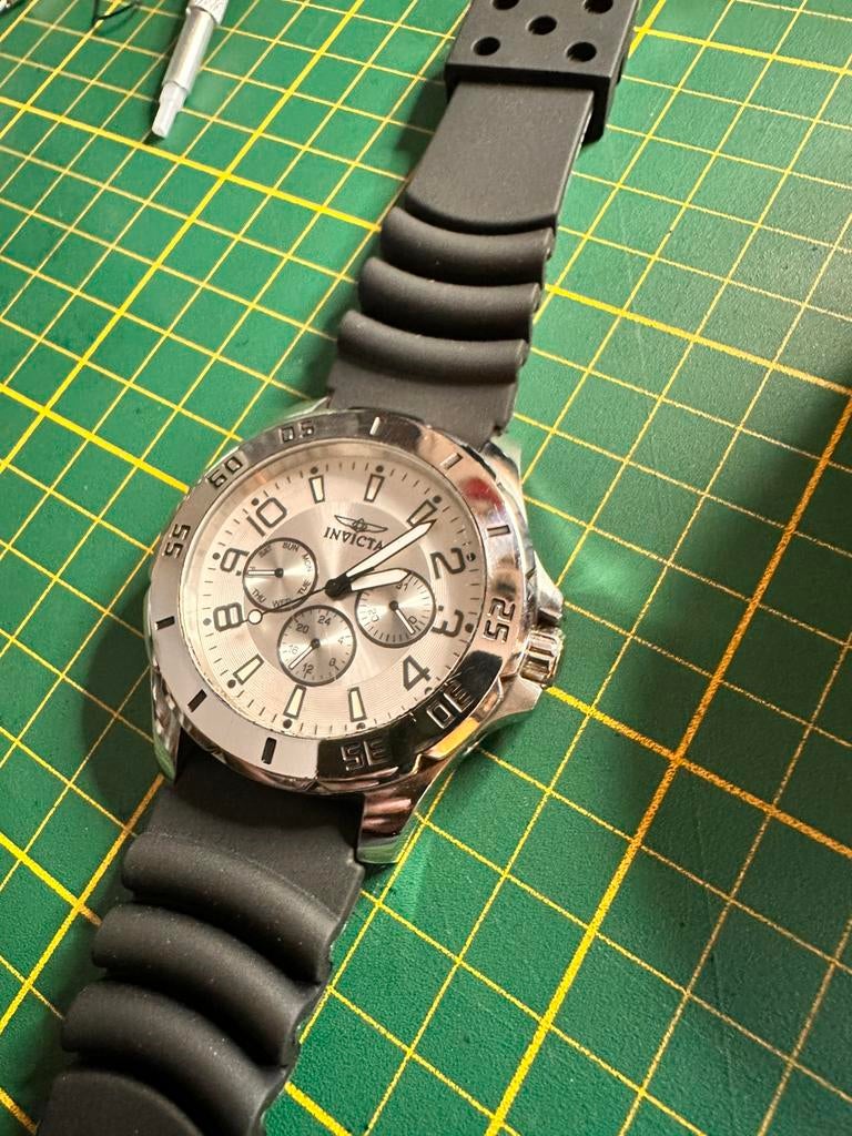 Manen horloge invicta diver, Bijoux, Sacs & Beauté, Montres | Hommes, Comme neuf, Montre-bracelet, Autres marques, Acier, Autres matériaux