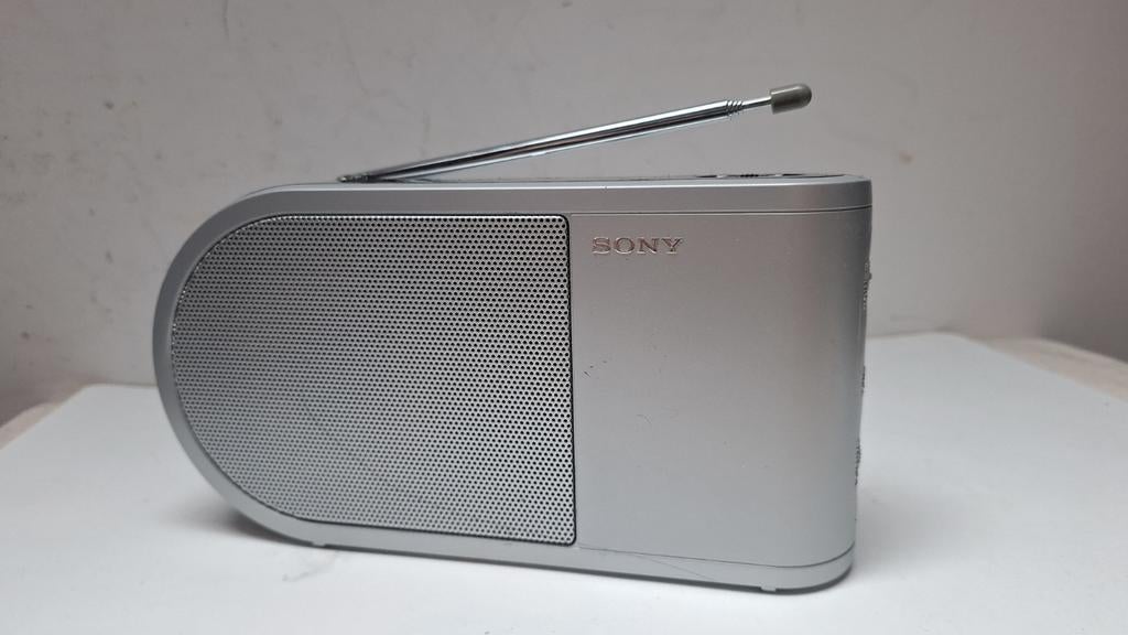 Sony ICF-404L vintage transistorradio werkt, Ophalen of Verzenden, Sony