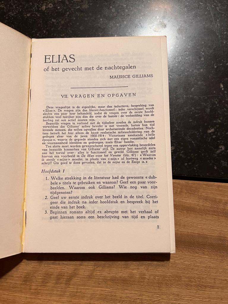 Elias of het gevecht met de nachtegalen - Maurice Gilliams, Boeken, Gelezen, België, Ophalen of Verzenden, Maurice Gilliams